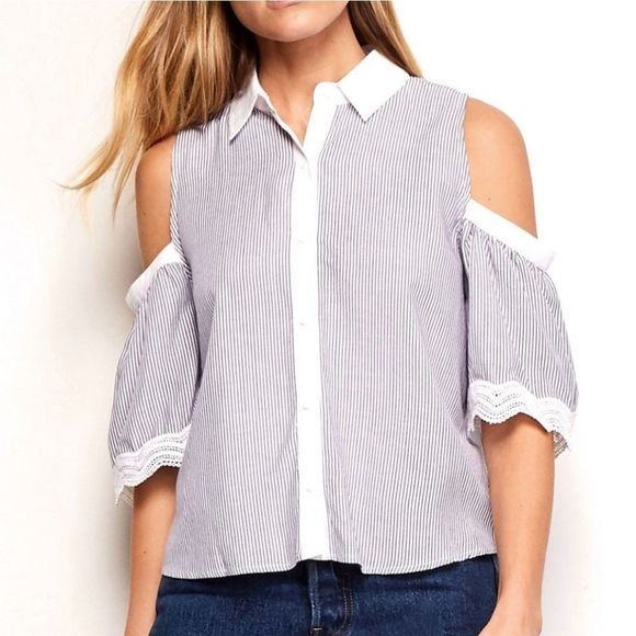 BB Dakota Tops - BB Dakota jagger striped blouse